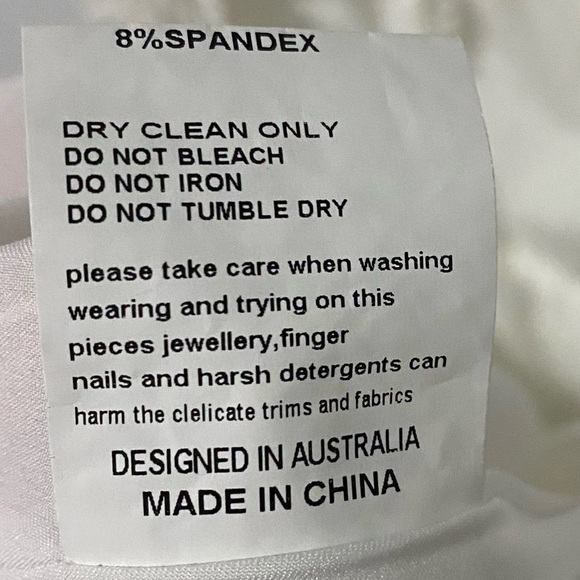 Elliatt White Lace Dress - Picture 7 of 12